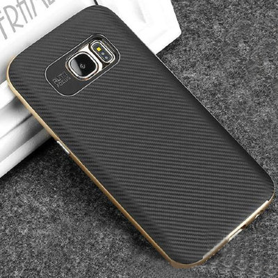 2381 Galaxy S7Edge Защитная крышка силикон/пластик (золото) 2381 Galaxy S7Edge Защитная крышка силикон/пластик (золото)