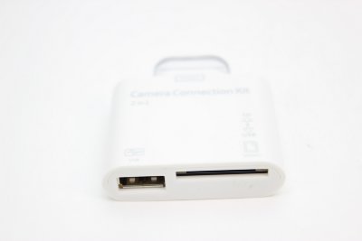 5-745 Apple iPad Camera Connection Kit (белый) 5-745 Apple iPad Camera Connection Kit