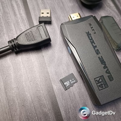 23114  Игровая приставка Game Stick lite