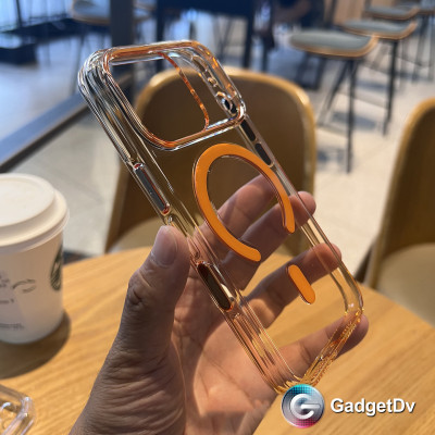 38351 iPhoen 17ProMax защитная крышка-чехол Clear Case MagSafe