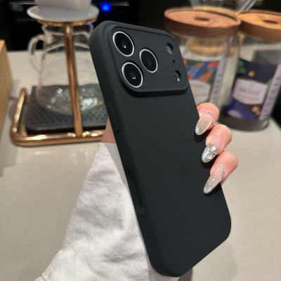 39112 iPhone 15 защитная крышка-чехол, однотонный силиклн
