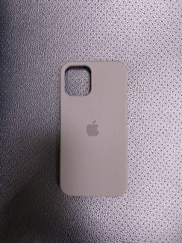 11432 Защитная крышка iPhone XR, Silicone Case с логотипом
