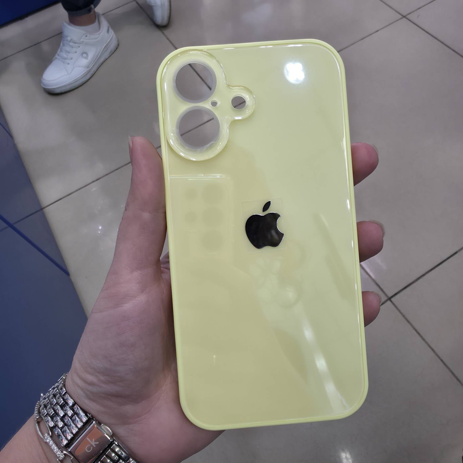 38466 iPhone 16 защитная крышка-чехол, стекло