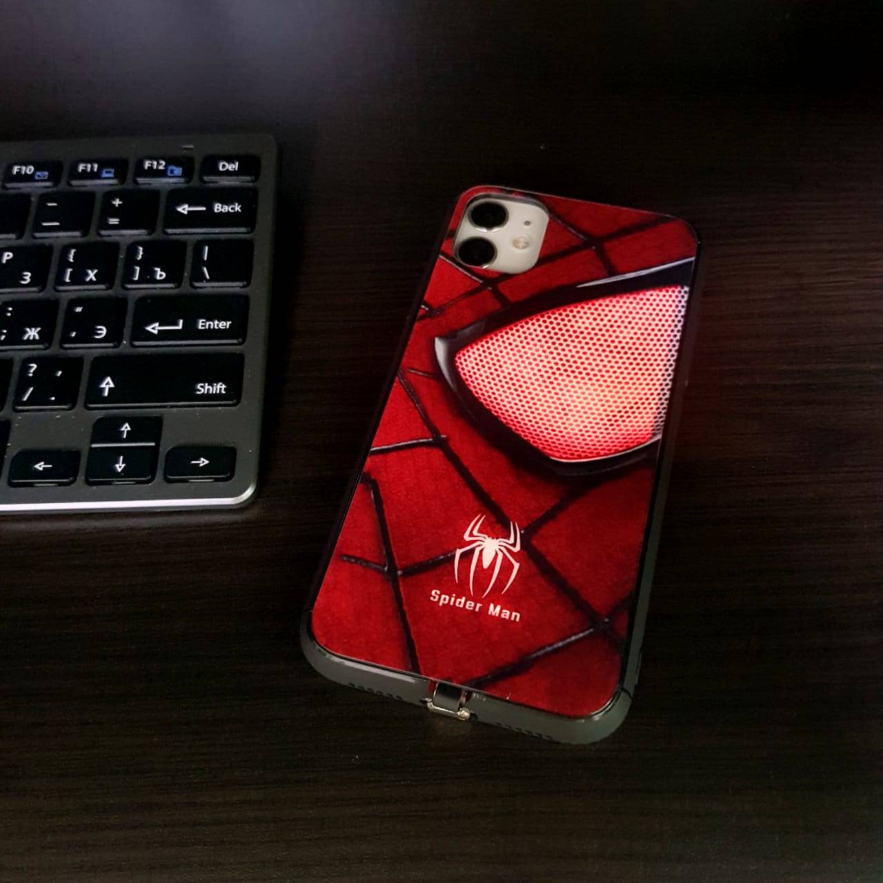 60630 Защитная крышка iРhone 6 светящийся рисунок