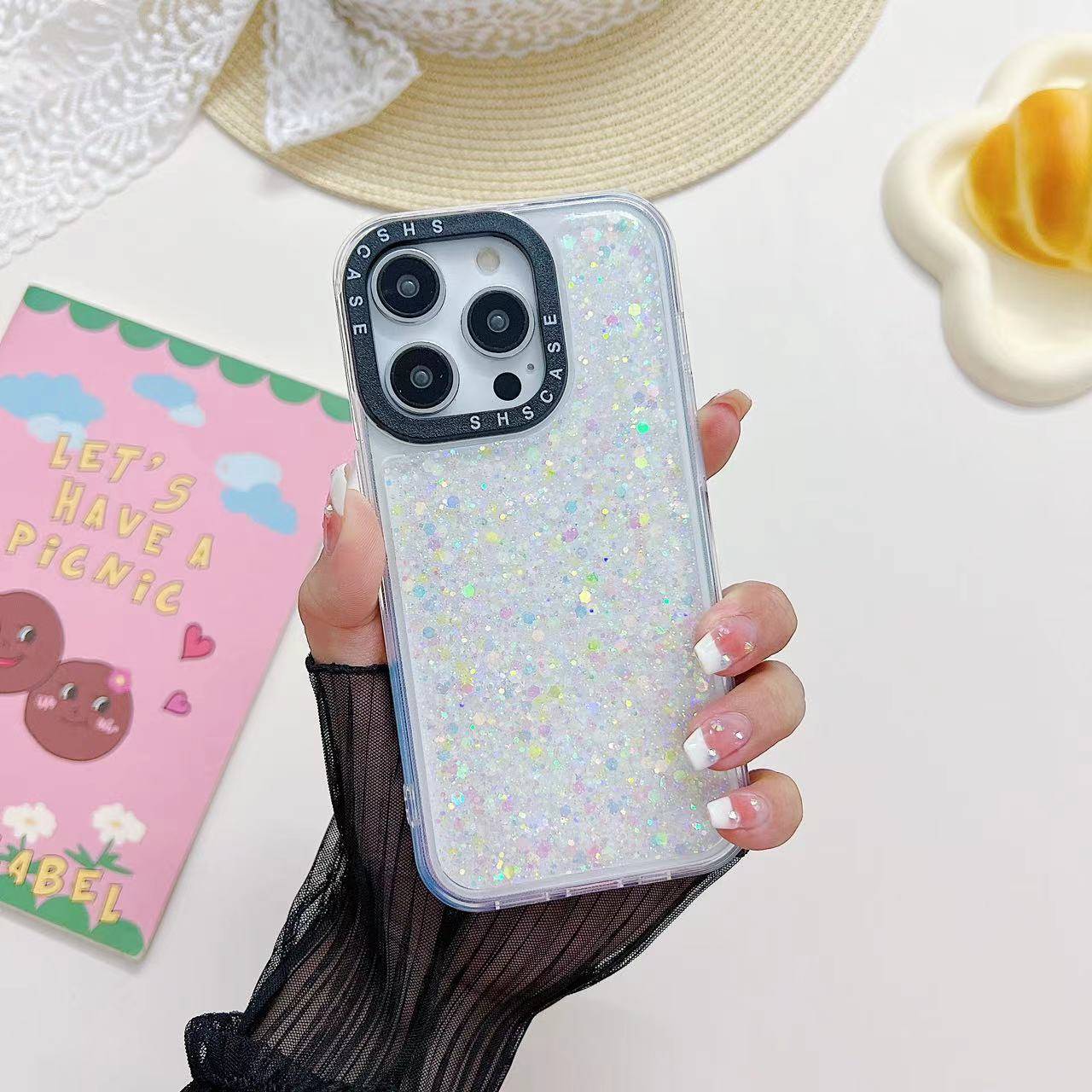 26976 iPhone 15 Защитная крышка, крупные блестки