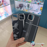 32067  iPhone 11 защитная крышка-чехол, под карбон