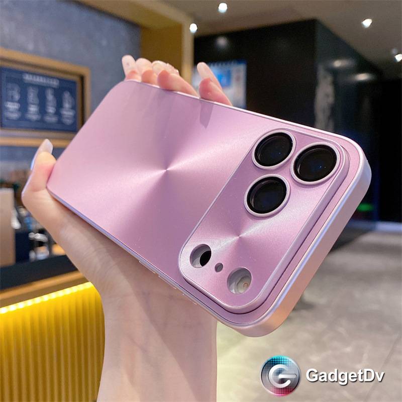 38364 iPhone 17Pro защитная крышка-чехол пластик цветной