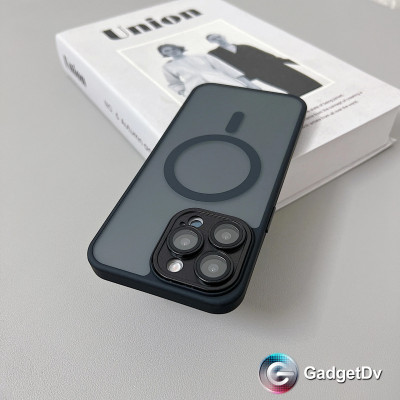 38363 iPhone 16 ProMax защитная крышка-чехол пластиковый