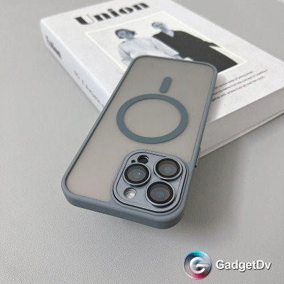 38363 iPhone 16 ProMax защитная крышка-чехол пластиковый