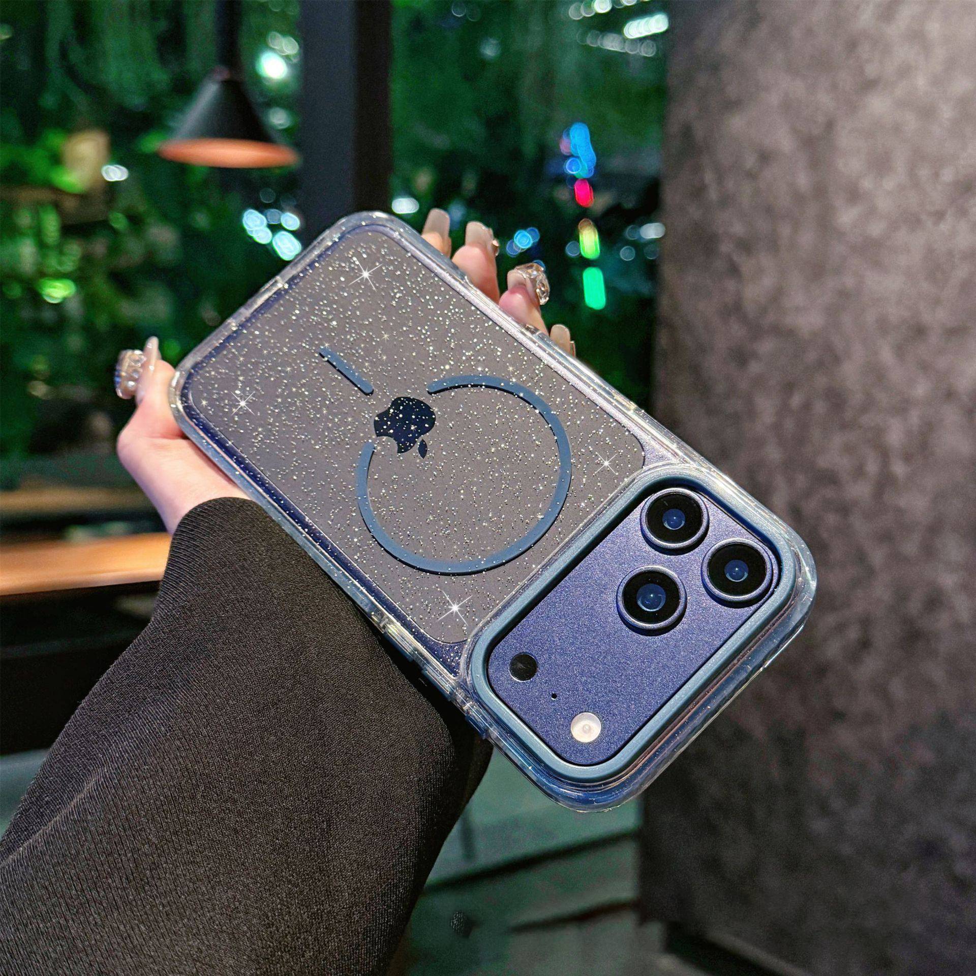 38452 iPhone 17Pro защитная крышка-чехол Case