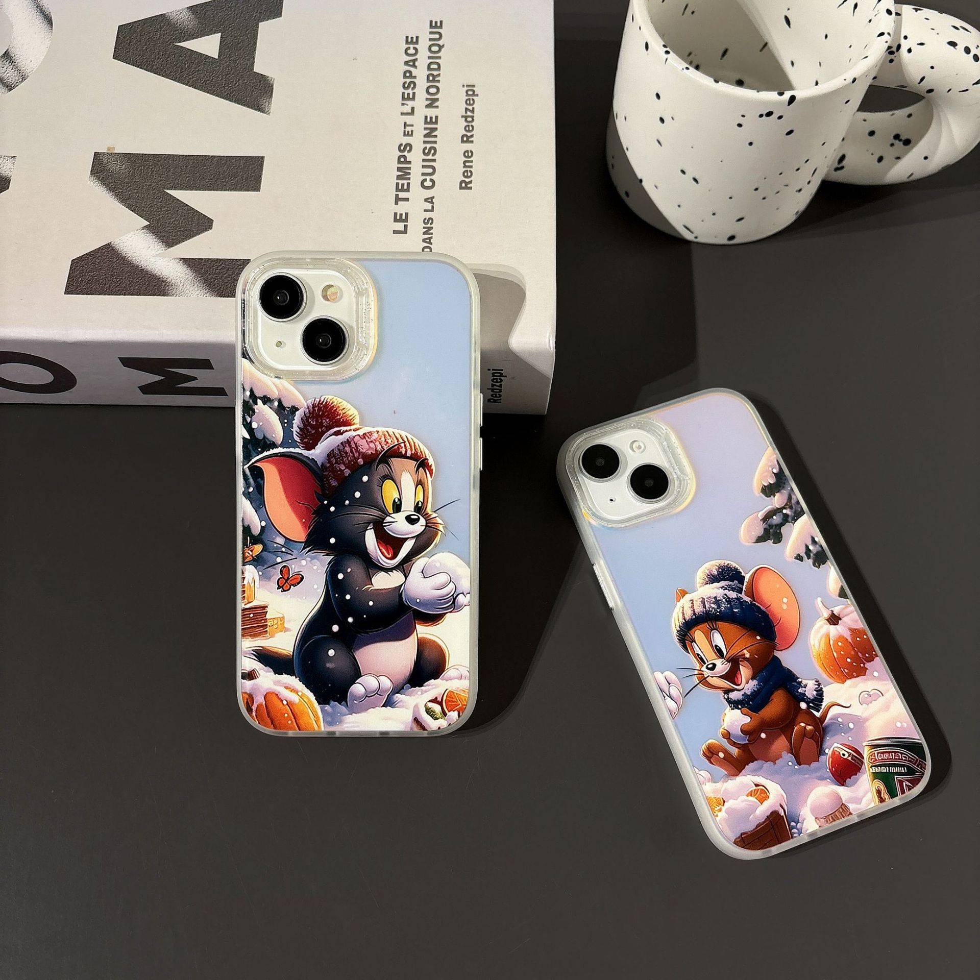23236 iPhone 13/14 защитная крышка-чехол с рисунком