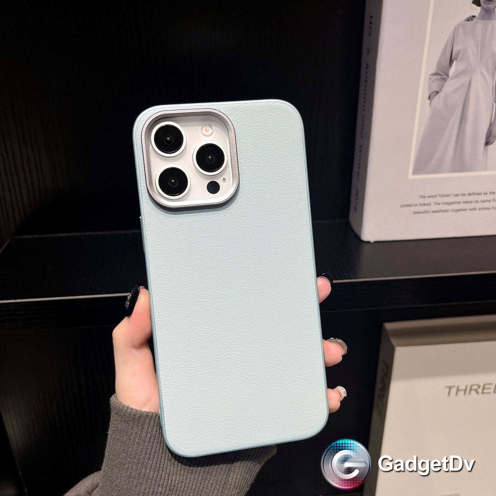 40085 Защитная крышка iPhone 14Pro, New Case