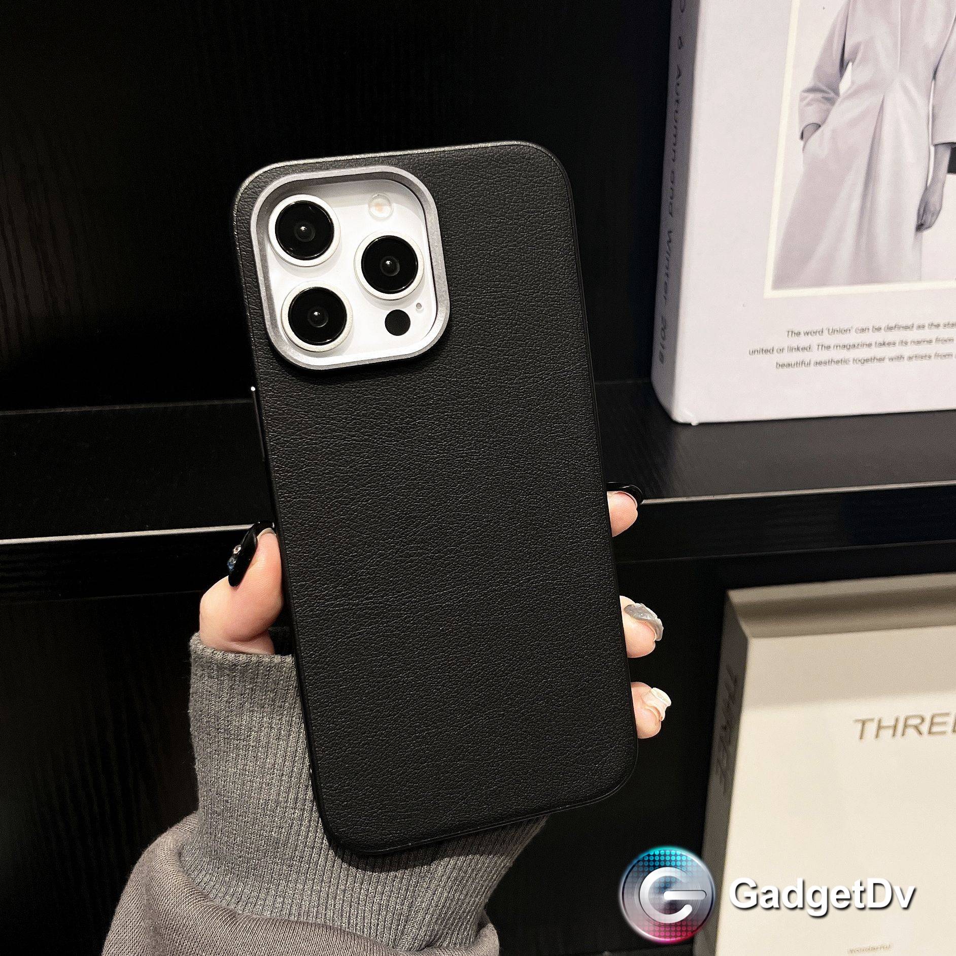 40085 Защитная крышка iPhone 14Pro, New Case