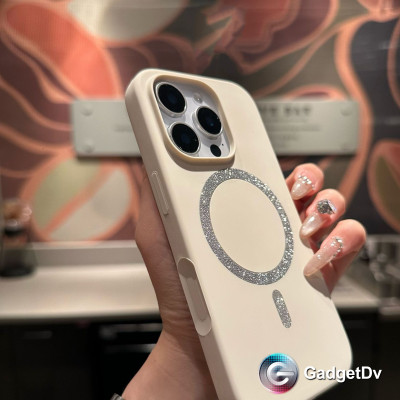 38568 iPhone 17Pro защитная крышка-чехол NewCase