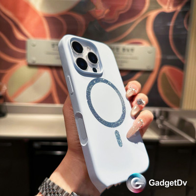 38568 iPhone 17Pro защитная крышка-чехол NewCase