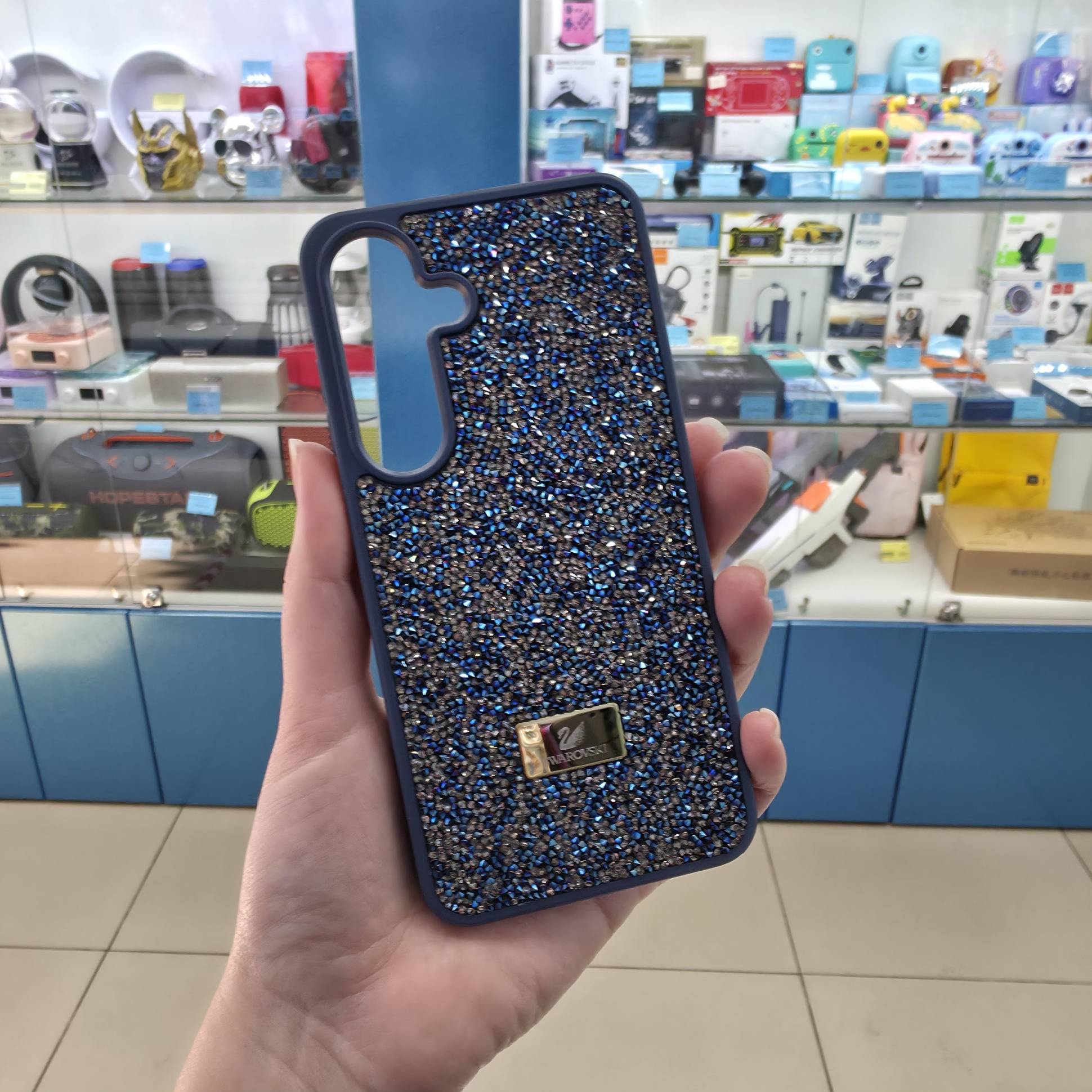 36071 Samsung S25 защитная крышка-чехол, Swarovski