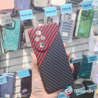 35080 Honor 200 Pro защитная крышка-чехол под карбон