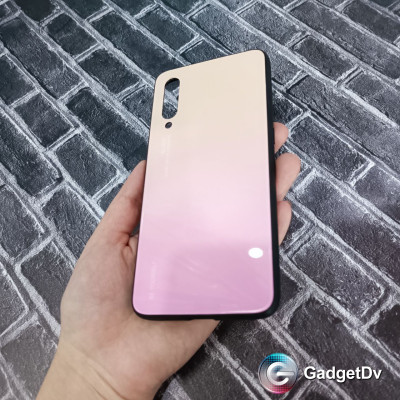 11370 Защитная крышка Xiaomi Mi 9 "Градиент"