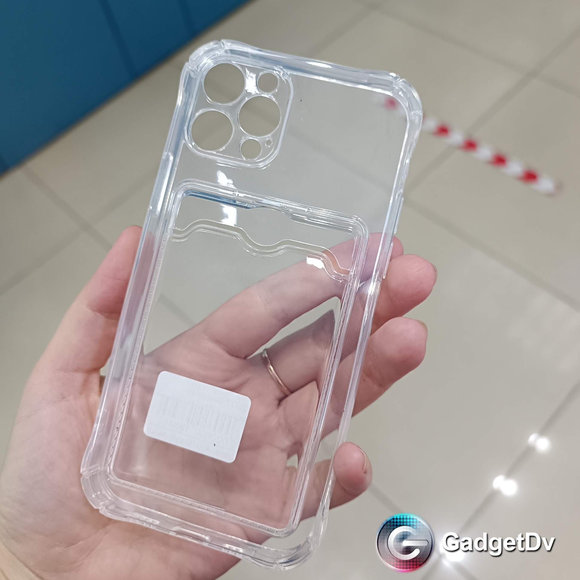 20776 iPhone13 Pro защитная крышка-чехол прозрачный с кармашком