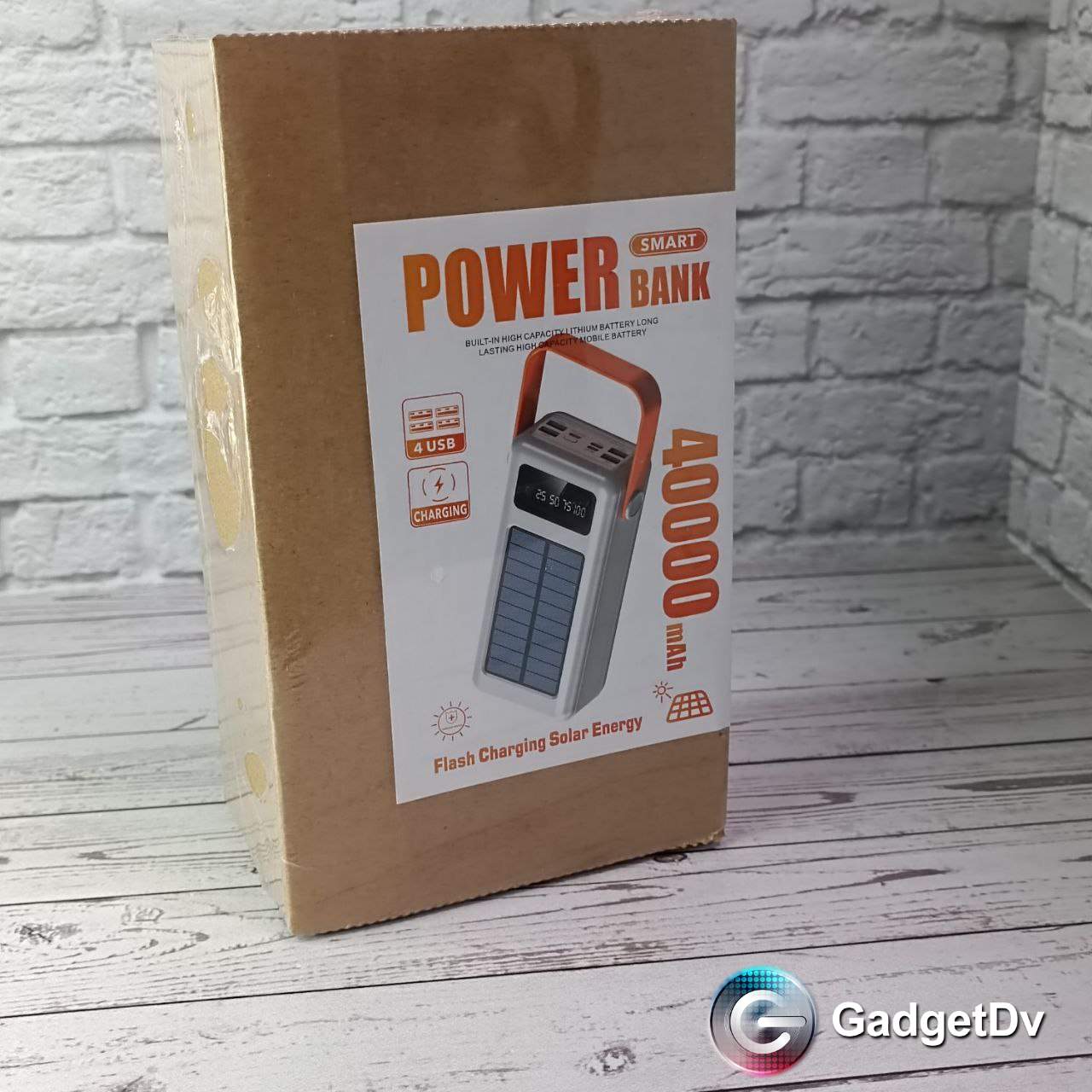 21059 Портативный аккумулятор 40000 mAh с солнечным аккумулятором
