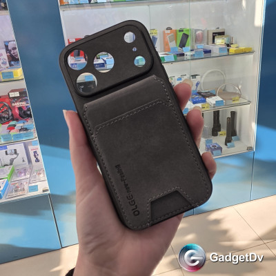 38694 iPhone 17Pro защитная крышка-чехол OLGE