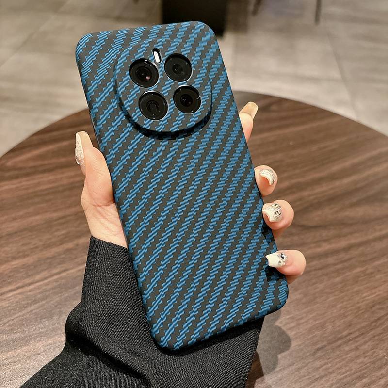 35083 Honor 200 защитная крыщка-чехол, под карбон