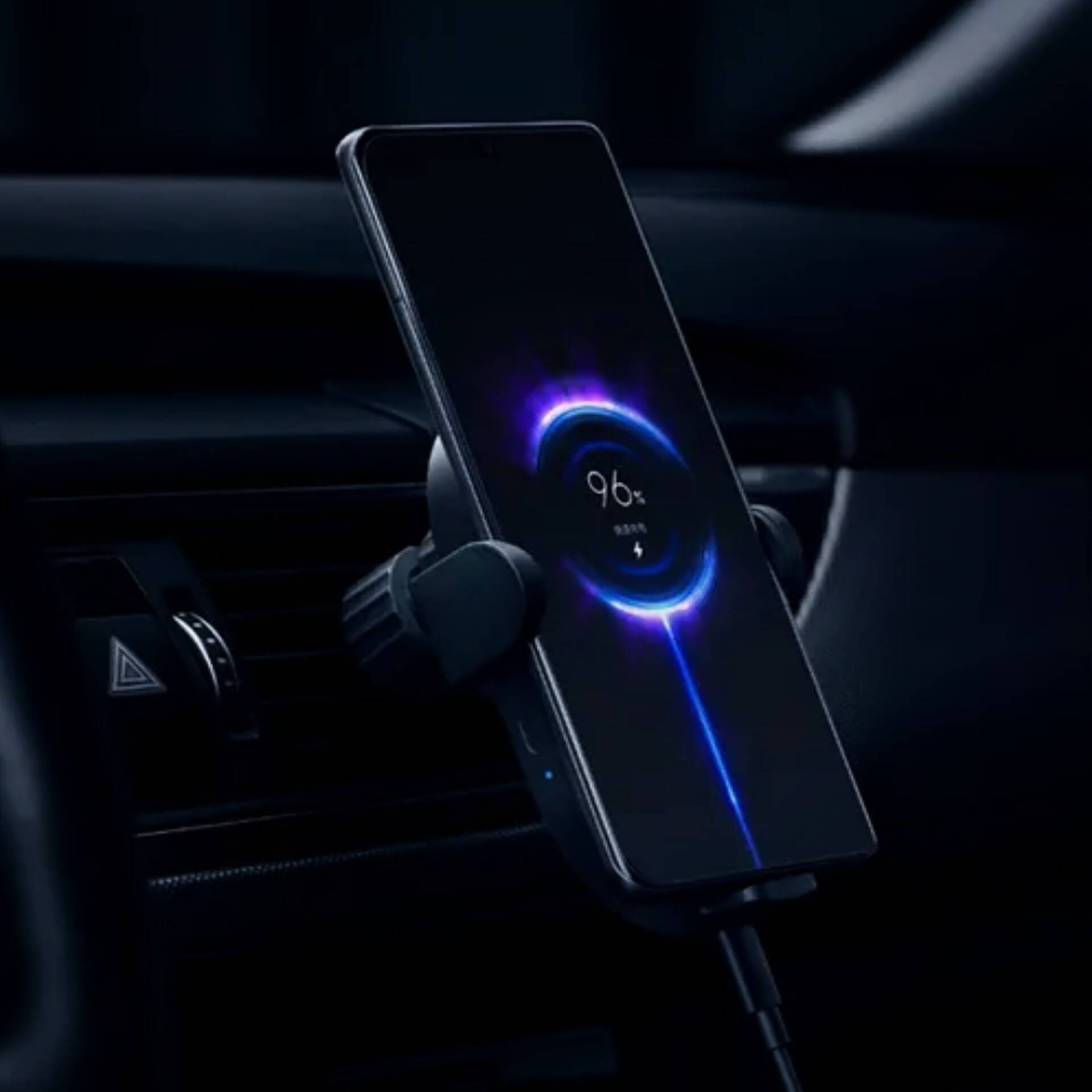 23353 АВтомобильный держатель с беспроводной зарядкой Xiaomi Wireless Car Charger30 W (W03ZM)