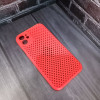 50039 iPhone 11 защитная крышка-чехол, силикон перфорированный