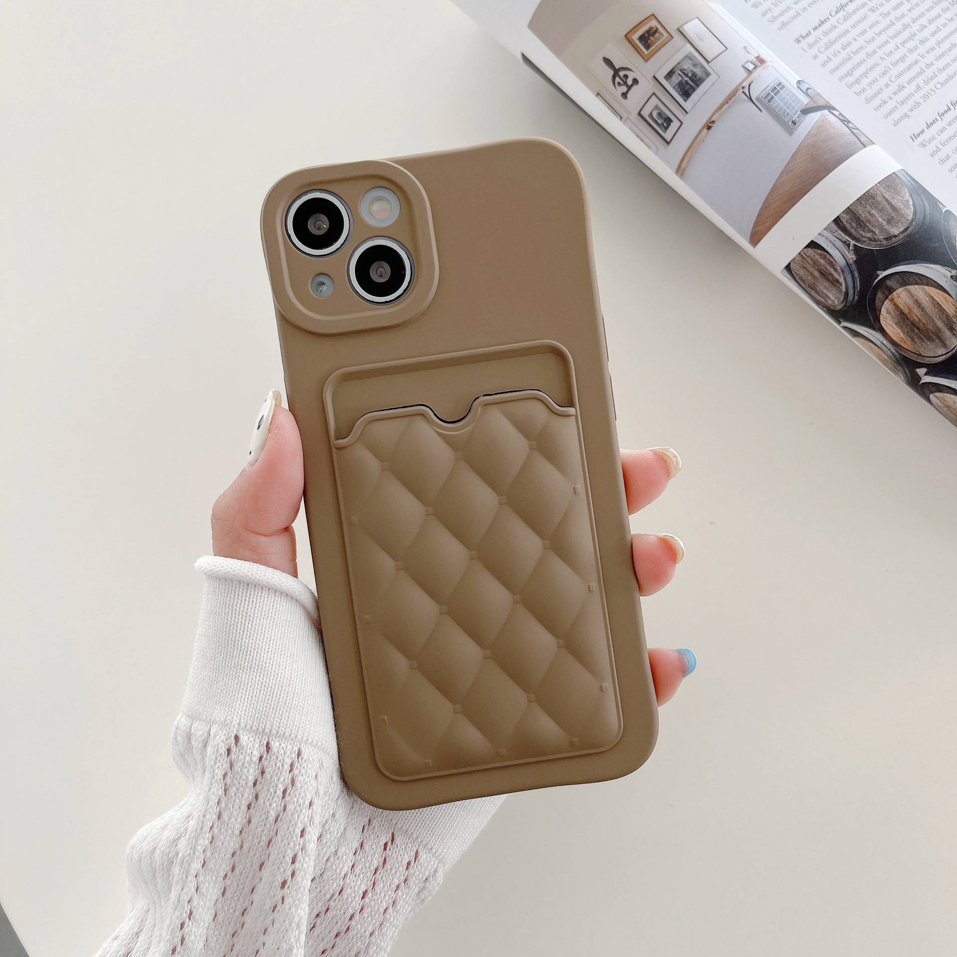 20583 iPhone 11 защитная крышка-чехол, цветной с кармашком
