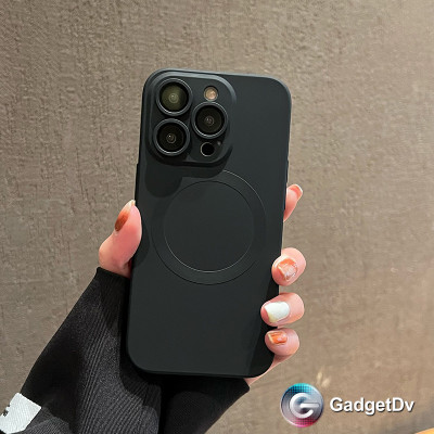 22059  iPhone 13 защитная крышка-чехол, магтиная силикон.