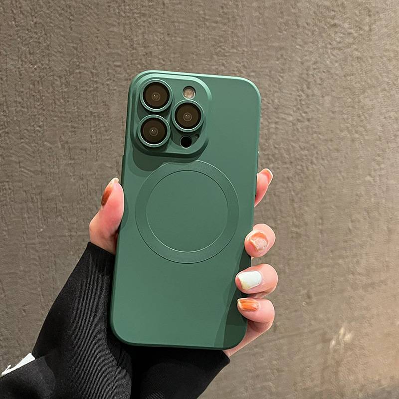 22060 iPhone 12Pro защитная крышка-чехол, магнитная, силикон.