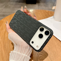 38606  iPhone 17 защитная крышка-чехол пластик под карбон