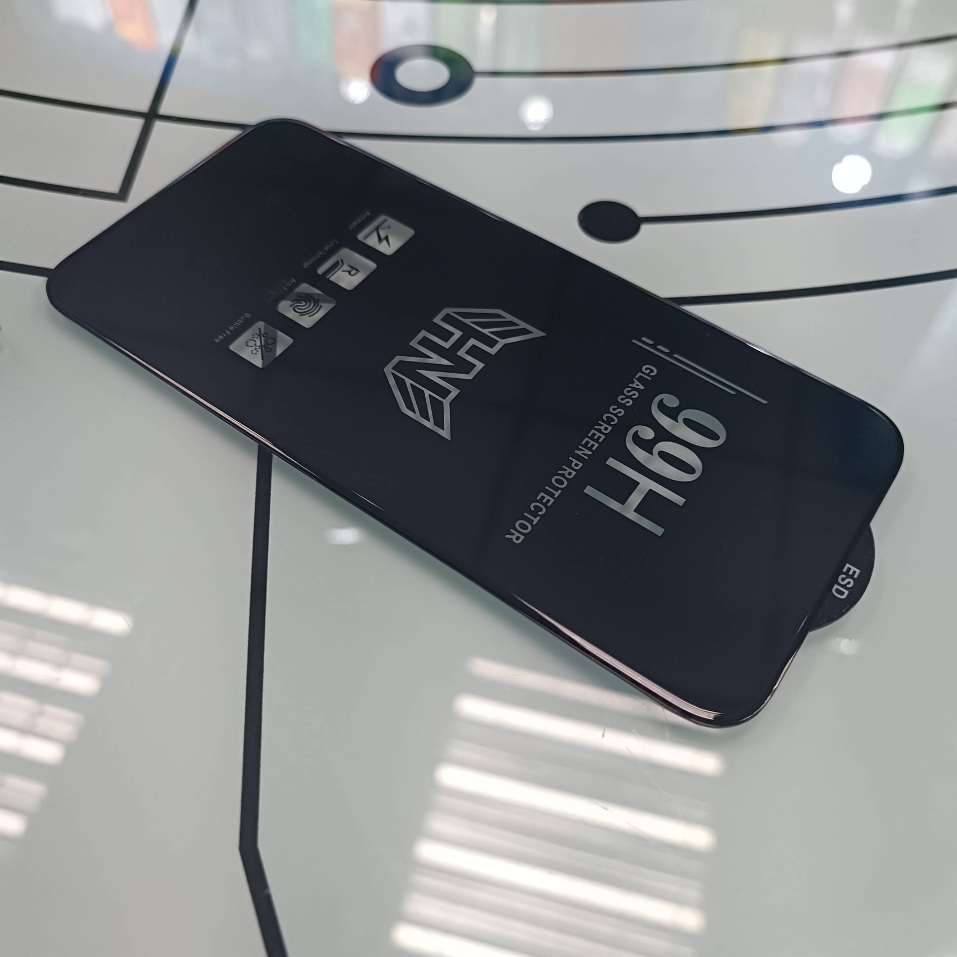 23362 Защитное стекло iPhone 15PLUS