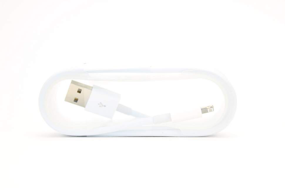 5-89 Кабель USB iPhone5 1,5m (белый)