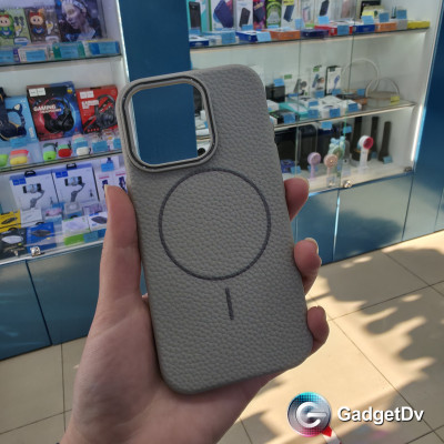 38512 iPhone 16 защитная крышка-чехол, под кожу с MagSafe