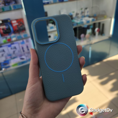 38512 iPhone 16 защитная крышка-чехол, под кожу с MagSafe