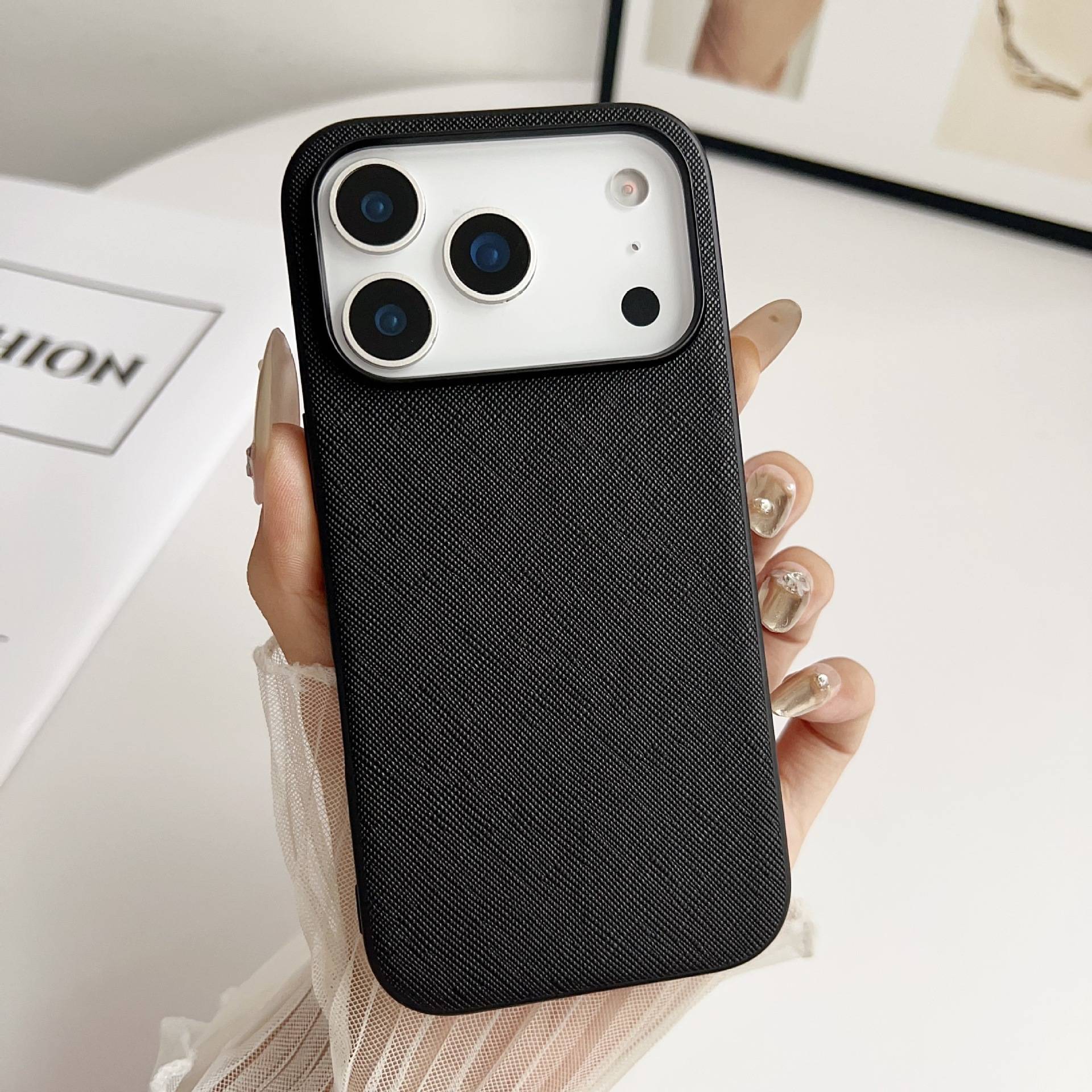 38948 iPhone 14Pro защитная крышка-чехол, BestCase