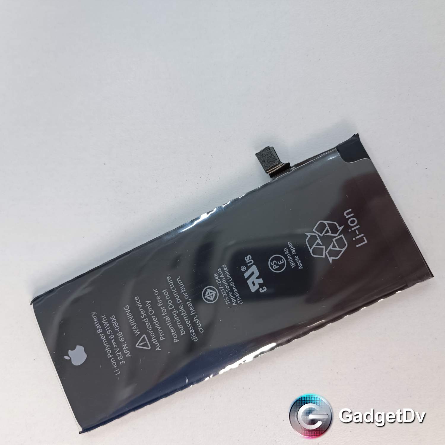 Аккумуляторная батарея iPhone 6