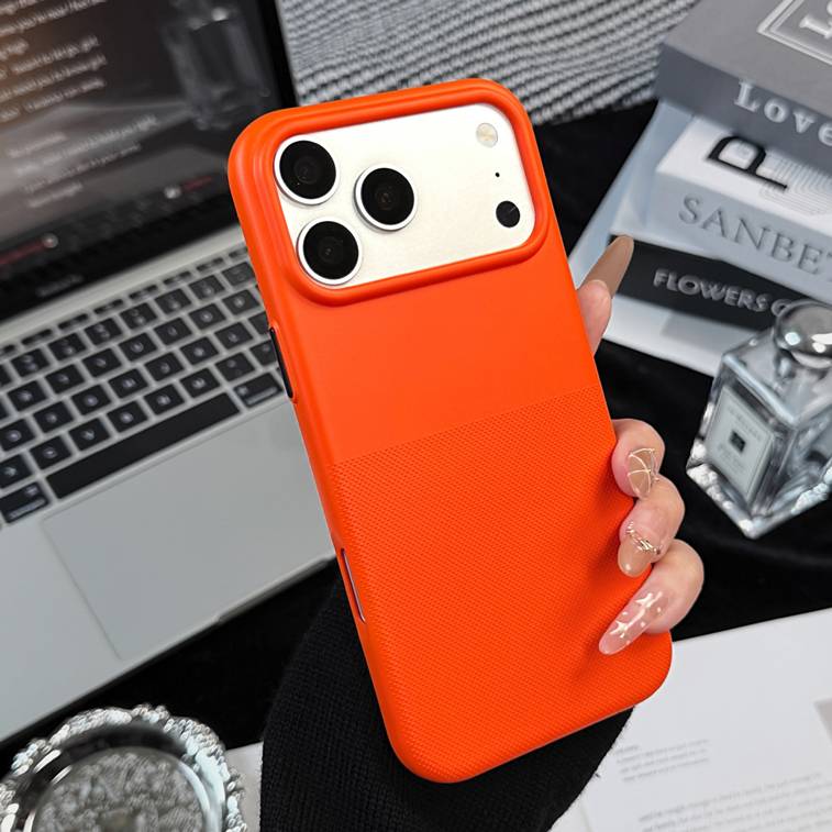 38944 iPhone 17ProMax защитная крышка-чехол New