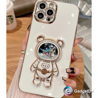 40015  iPhone 11 защитная крышка-чехол, Космонавт