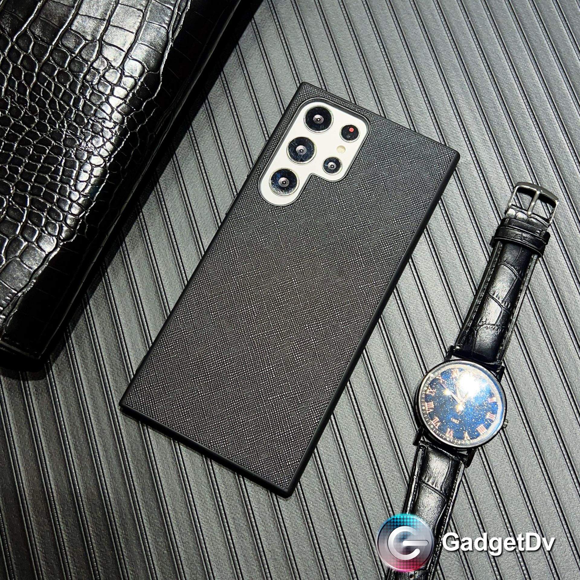 28018 Samsung S23 защитная крышка-чехол фактурный