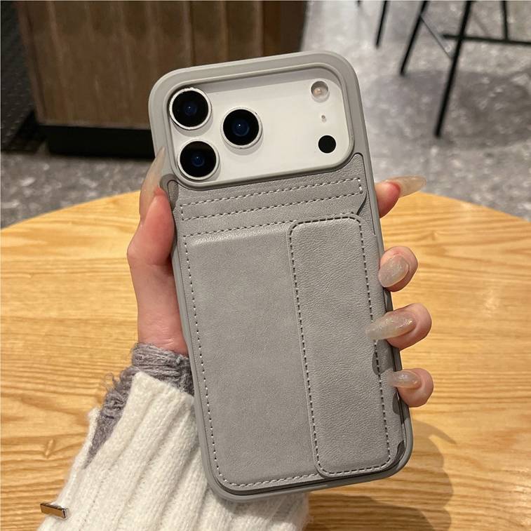 38941 iPhone 17Pro защитная крышка-чехол с картхолдером под кожу