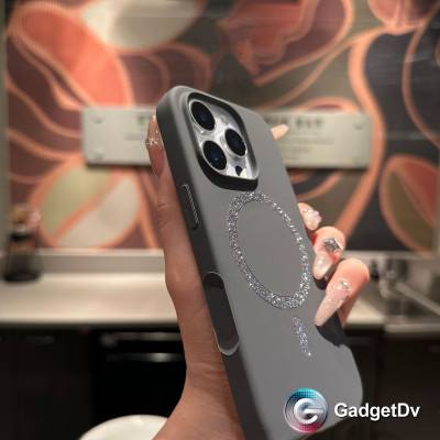 38564 iPhone 16 защитная крышка-чехол, cиликоновый с MagSafe