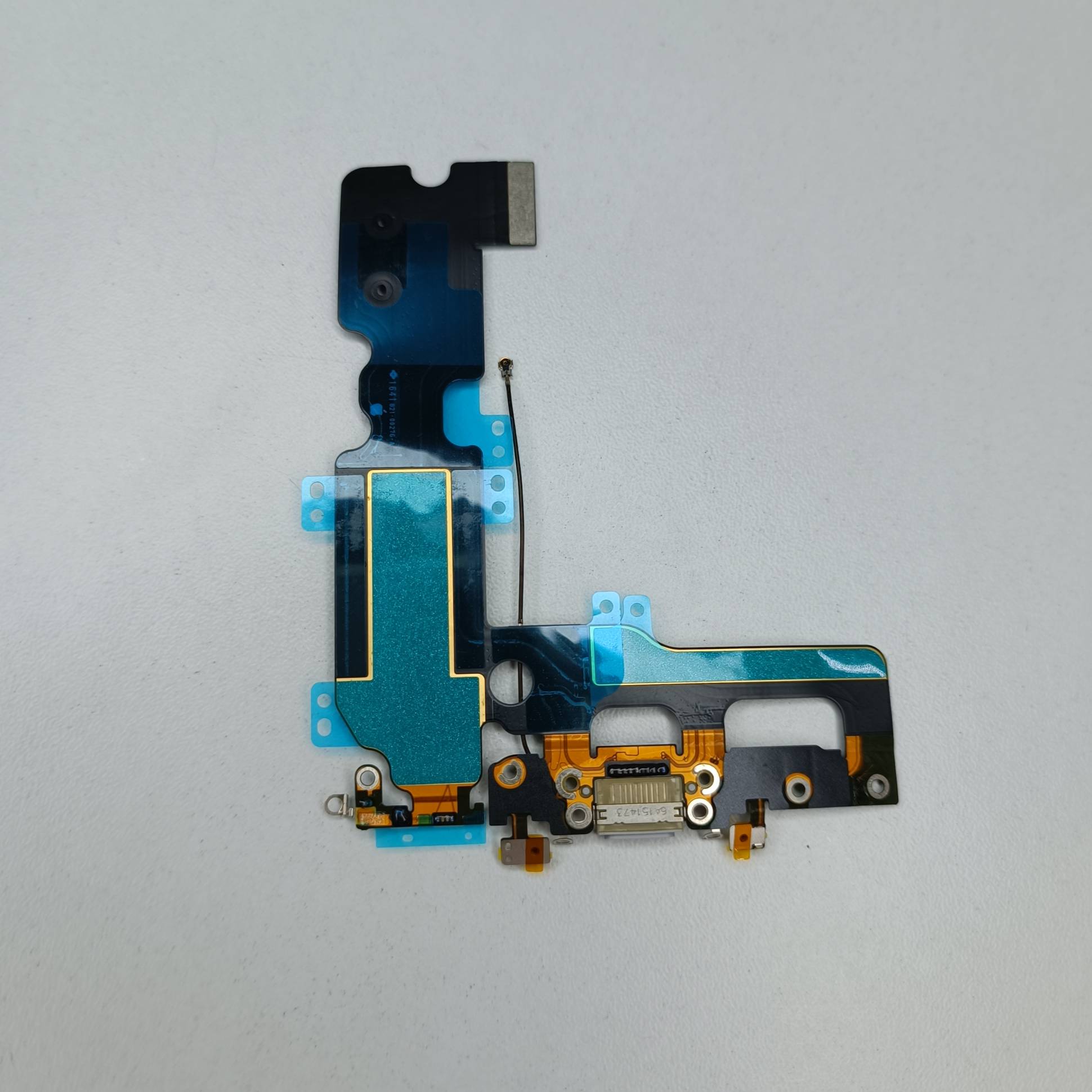 Нижний шлейф iPhone 7 Plus