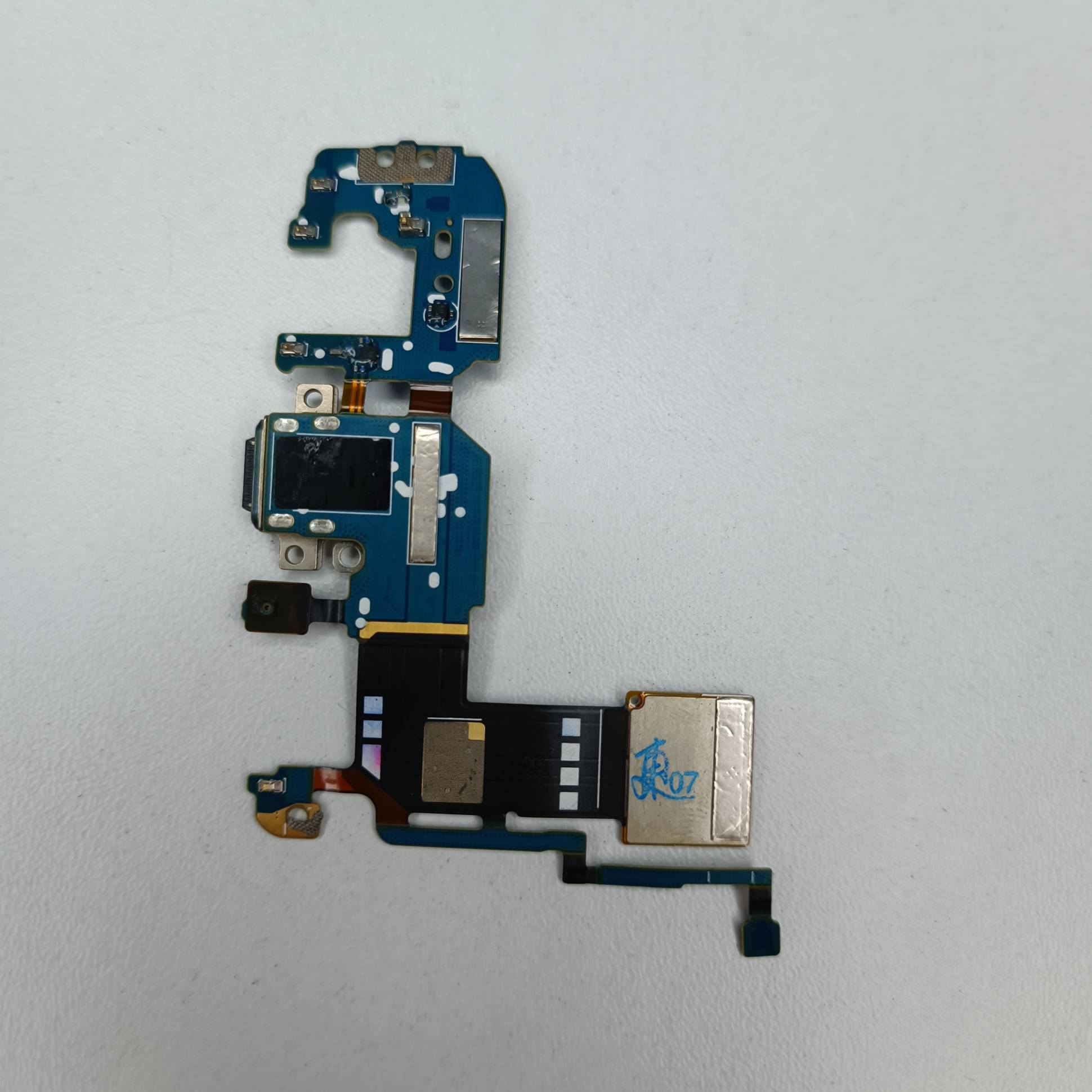Шлейф с гнездом зарядки Samsung Galaxy S8