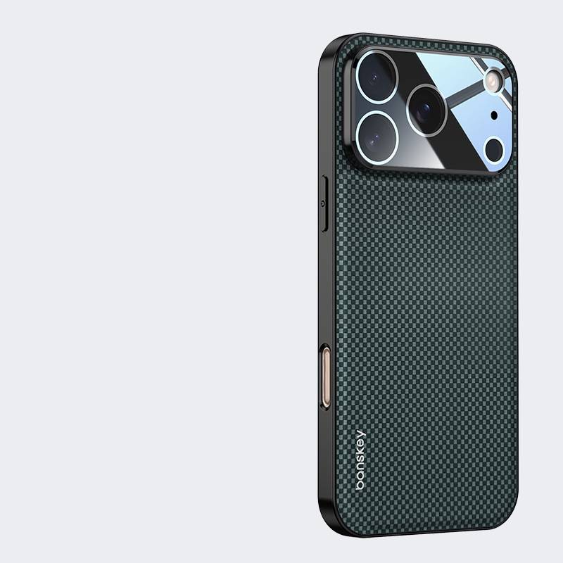 38814 iPhone 17Pro защитная крышка-чехол Banskey