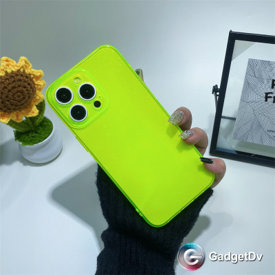 38009  iPhone 16 ProMax защитная крышка-чехол мелкие блестки