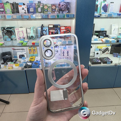 38410 iPhone 16 защитная крышка-чехол прозрачная с окантовкой