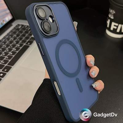 38113  iPhone 13 защитная крышка-чехол, пластик MagSafe