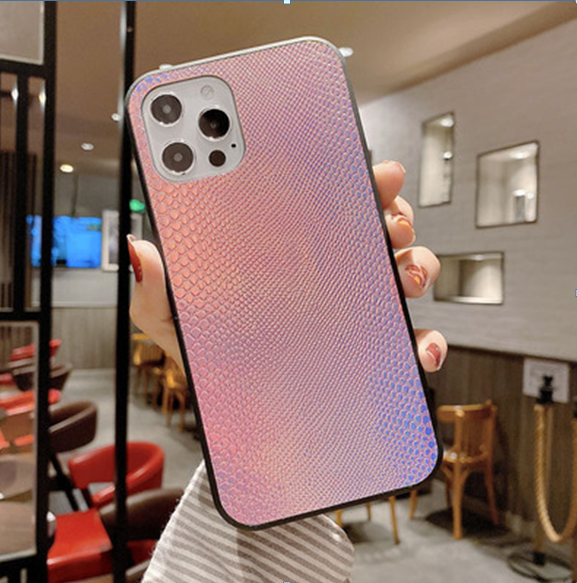 60785 Защитная крышка iPhone X /XS перелив под кожу